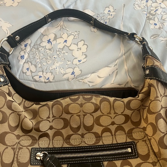 Coach Brown Signature Shoulder Bag - Picture 5 of 14